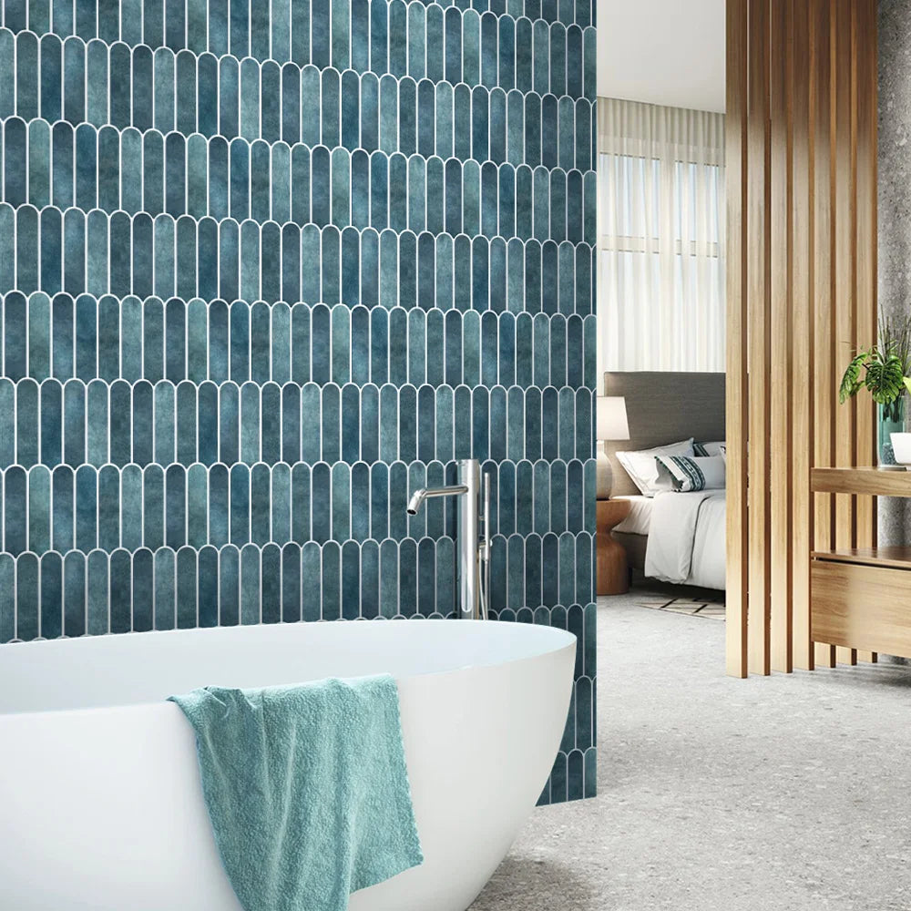 Fish Scale Peel-and-Stick Wall Tiles (30cm x 30cm)