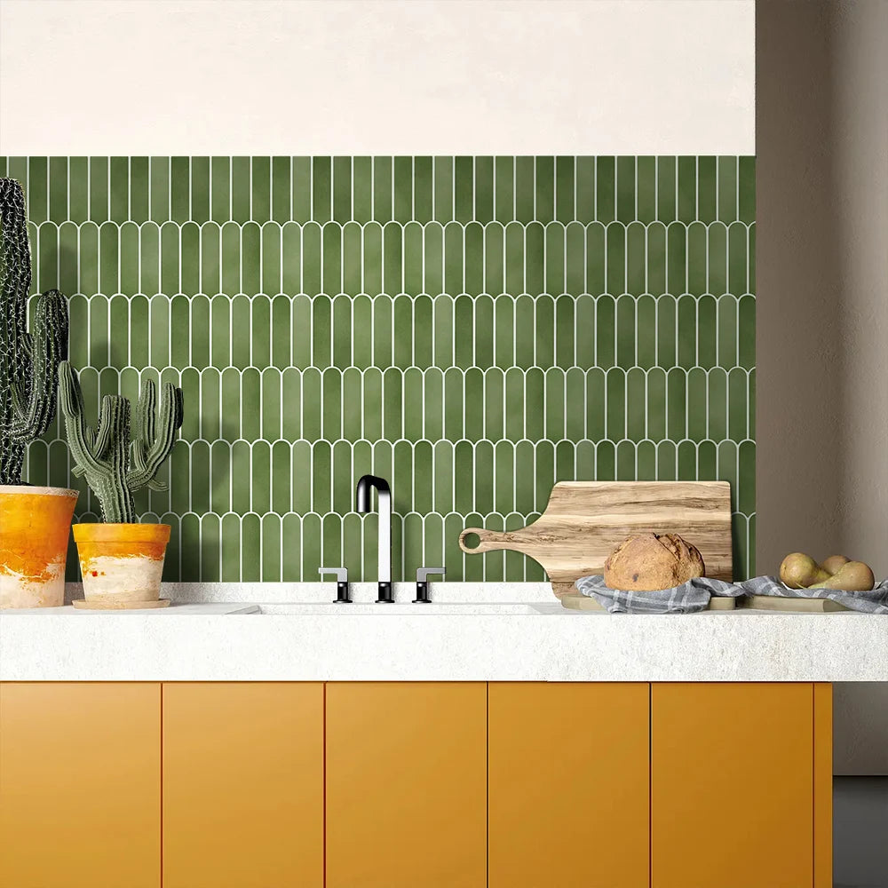Fish Scale Peel-and-Stick Wall Tiles (30cm x 30cm)