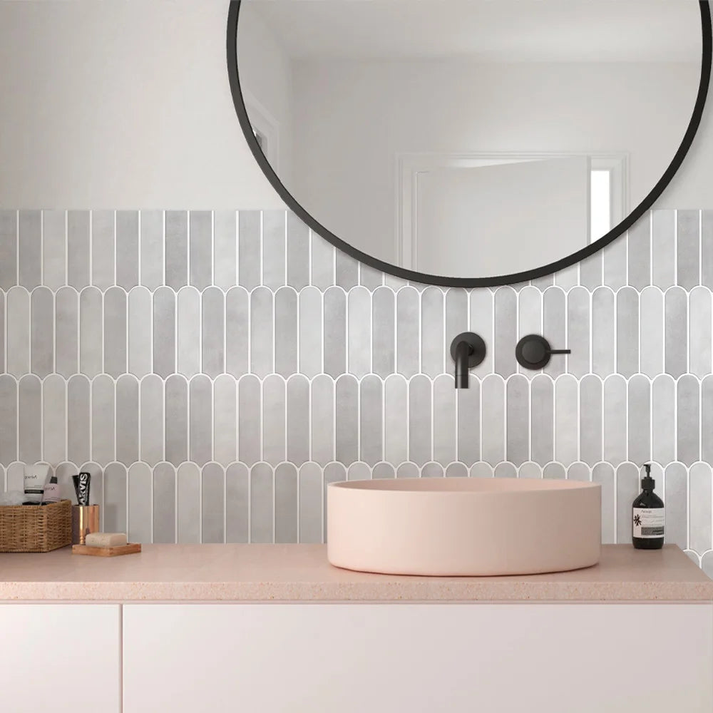 Fish Scale Peel-and-Stick Wall Tiles (30cm x 30cm)